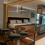 Flat Luxuoso Iate Plaza Na Av.Beira Mar Fortaleza!
